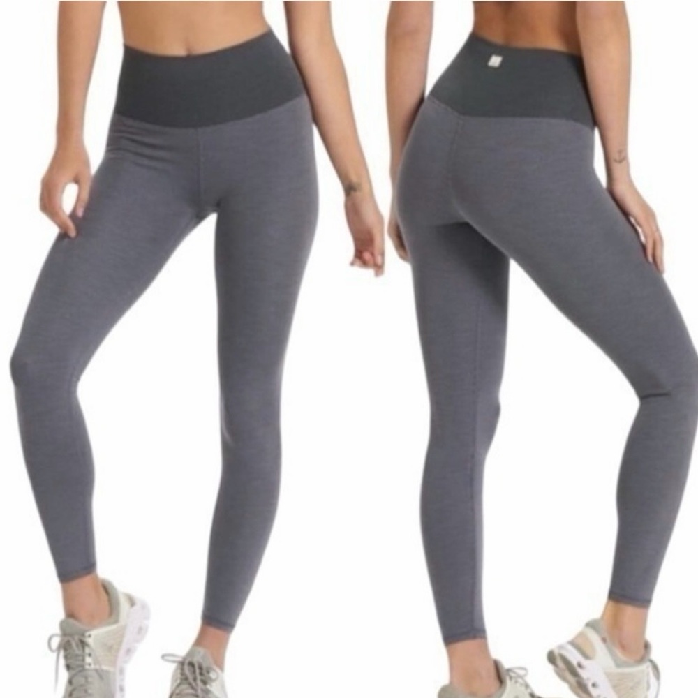 Vuori Lux Rib Studio Two Tone Gray Leggings - Size S/M - Grey
